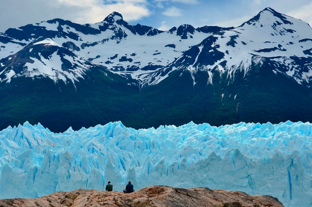 Minitrekking on Perito Moreno | El Calafate. Book tour.